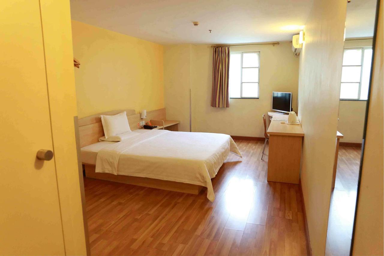 7Days Inn Wuhan Fujiapo Meiyuan Community Metro Station Εξωτερικό φωτογραφία