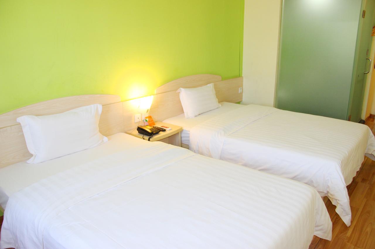 7Days Inn Wuhan Fujiapo Meiyuan Community Metro Station Εξωτερικό φωτογραφία