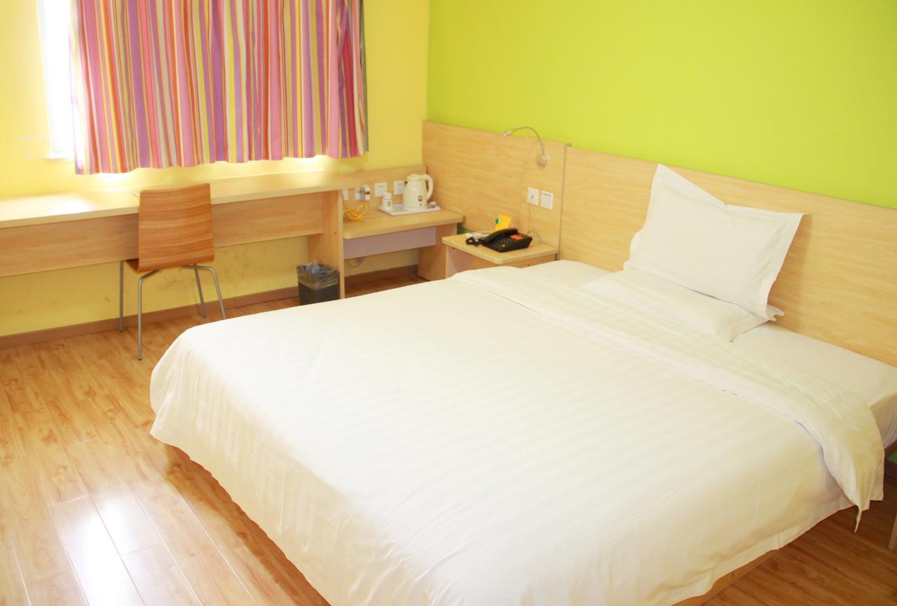 7Days Inn Wuhan Fujiapo Meiyuan Community Metro Station Εξωτερικό φωτογραφία